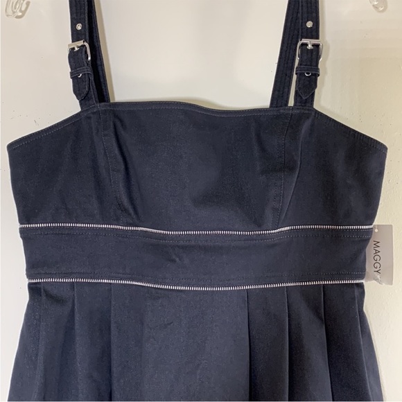 MAGGY LONDON Black Zipper Decorated Pleat Dress.  8. NWT. - Picture 4 of 9